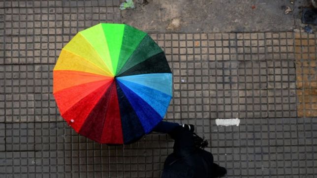 jueves bien platense: humedad del 100%, clima pesado y amenaza de tormentas