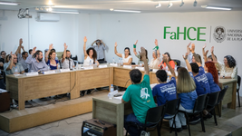 un historiador fue elegido por unanimidad como decano de humanidades un historiador fue elegido por unanimidad como decano de humanidades