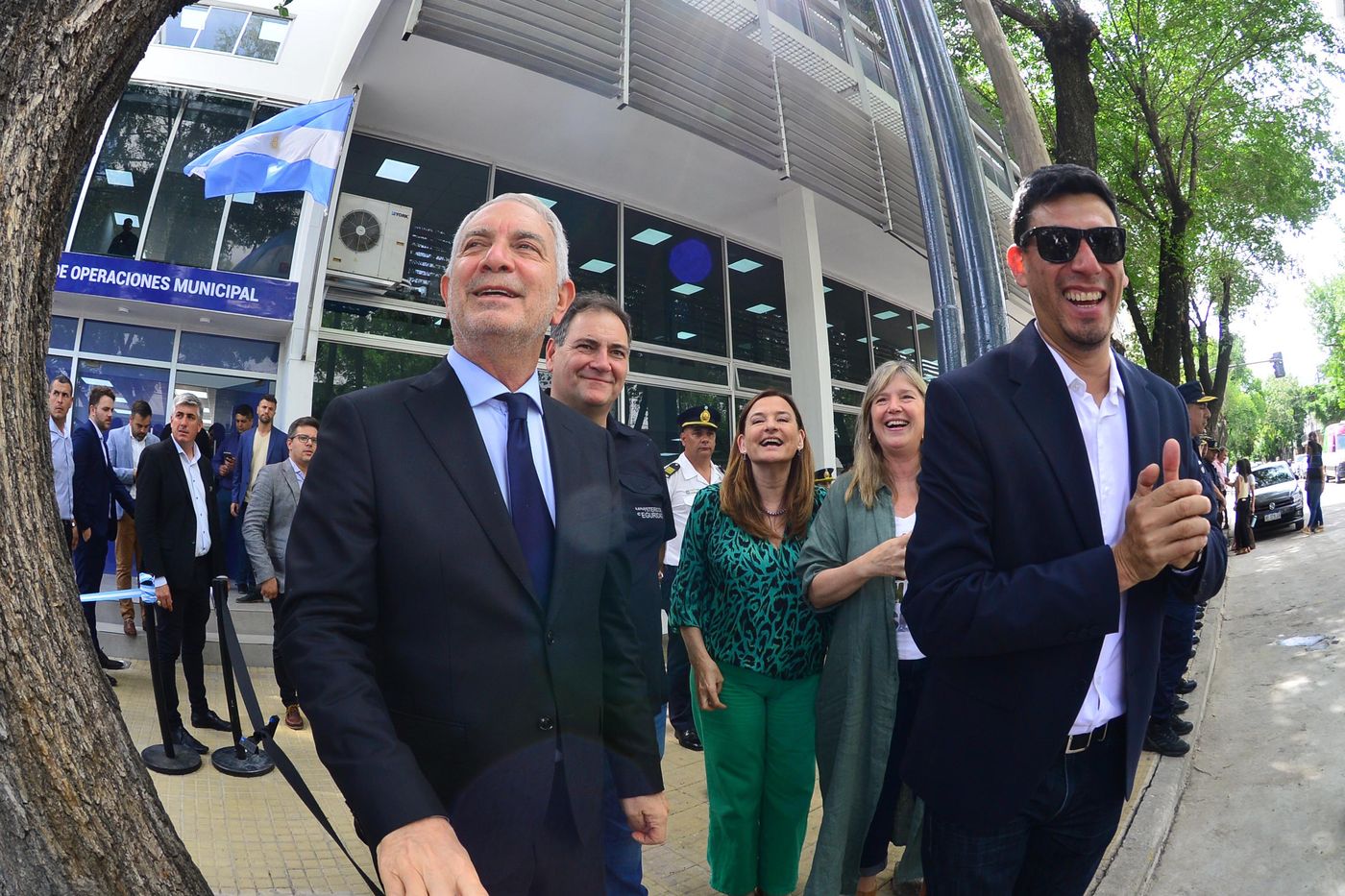 El intendente Julio Alak en la inauguración del nuevo COM de La Plata