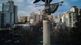 la reubicacion del monumento del aguila, el cambio mas impactante en plaza italia