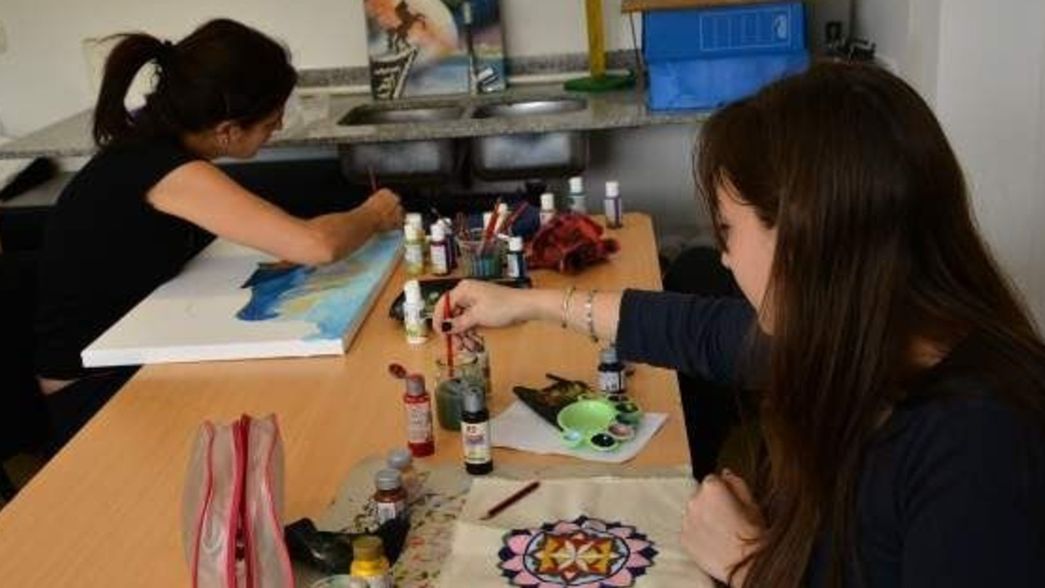 Arte, danza y talleres para niños: las muestras en los centros cultura de Los Hornos