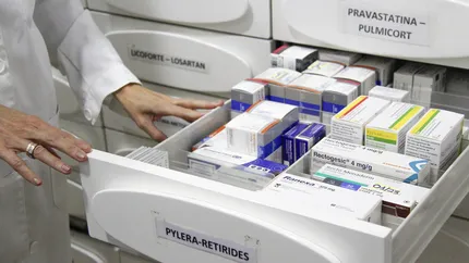 Refuerzan la entrega de medicamentos en la provincia para sostener tratamientos esenciales