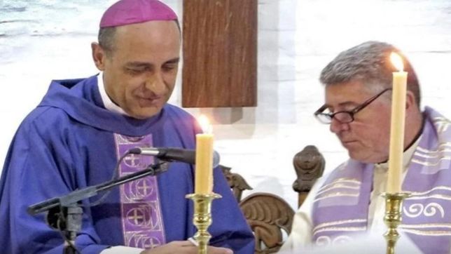 el arzobispo de la plata le escribio a lorenzo y le sugirio evitar el contacto con chicos y adolescentes