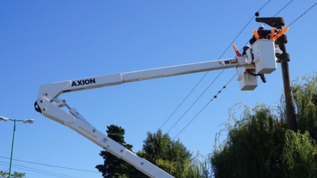 edelap relevo las redes que dan energia a las estaciones de bombeo de absa