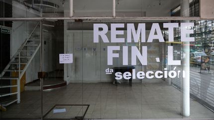 Revelan que casi el 10% de los locales de La Plata están vacíos en medio de la ola de cierre de comercios