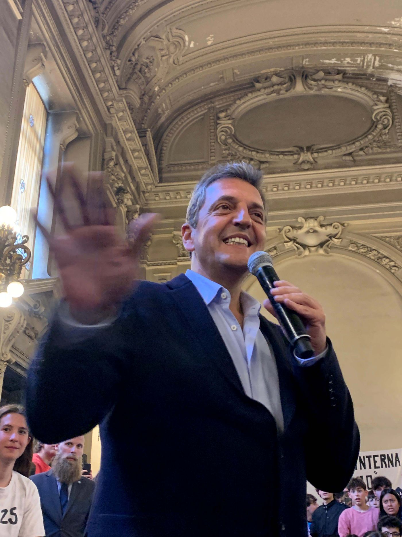 Allegados a Sergio Massa desmienten una nueva devaluación, como sí ocurrió el día después de las PASO.