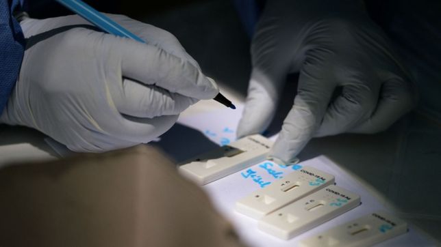 la provincia solo testeara a tres grupos de personas por covid-19