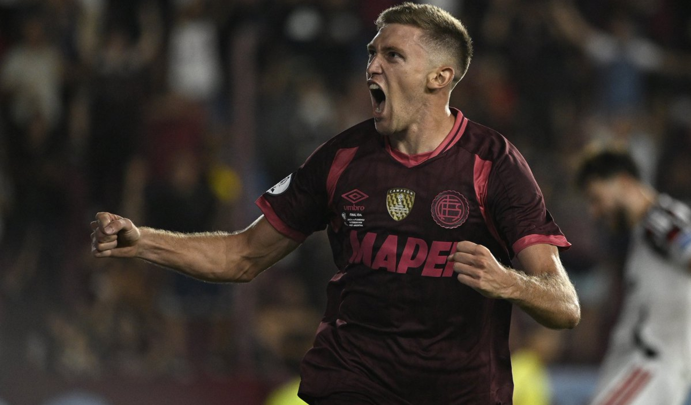 Castillo festejo gol Lanús