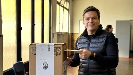Votó Pablo Nicoletti en La Plata: Esperemos que la gente participe, que venga a votar