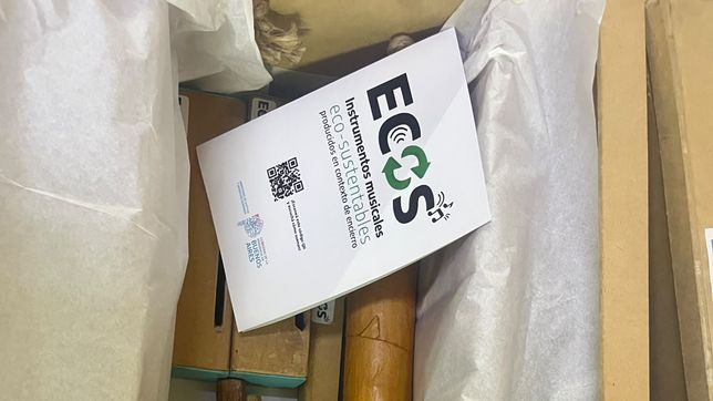 Presos de La Plata fabricaron instrumentos musicales que fueron distribuidos en escuelas y jardines