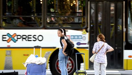 El fin de semana arrancó caluroso en La Plata, pero se esperan lluvias y tormentas eléctricas El fin de semana arrancó caluroso en La Plata, pero se esperan lluvias y tormentas eléctricas