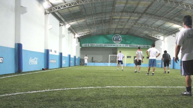 horario escalonado, sin espera ni mayores de 65, asi planean la vuelta del futbol 5