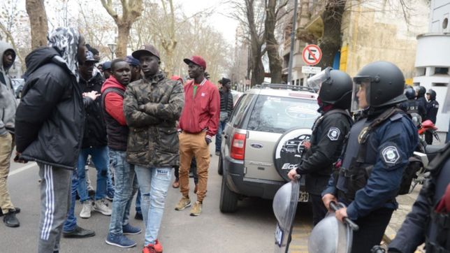 comerciantes de la plata en alerta: por primera vez se esta combatiendo la venta ilegal