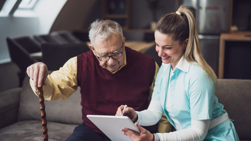 Con fuerte participación, PAMI La Plata realizó en Los Hornos la segunda jornada sobre salud mental