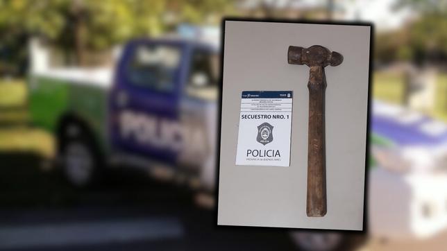 un hombre ataco a su hermano con un hacha y un martillo