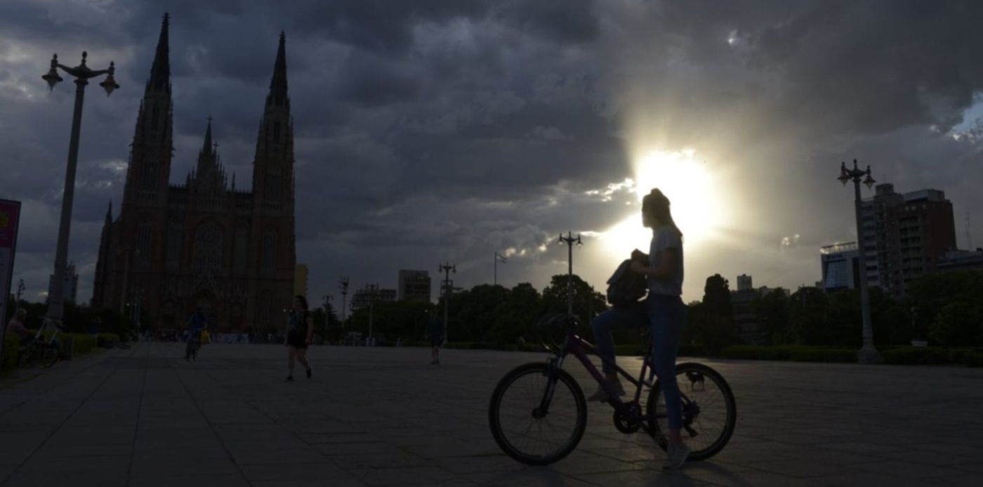 1636407729612.jpeg?x=7&y=200&width=1486&height=744&rotate=0&scaleX=1&scaleY=1&ow=1500&oh=1001&&cw=1920&ch=950