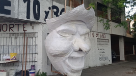 los munecos de fin de ano toman forma: personajes, direcciones y horarios de quema los munecos de fin de ano toman forma: personajes, direcciones y horarios de quema