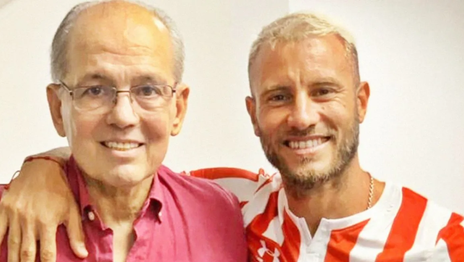 La charla de Gastón Fernández con Alejandro Sabella que marcó su historia en Estudiantes La charla de Gastón Fernández con Alejandro Sabella que marcó su historia en Estudiantes