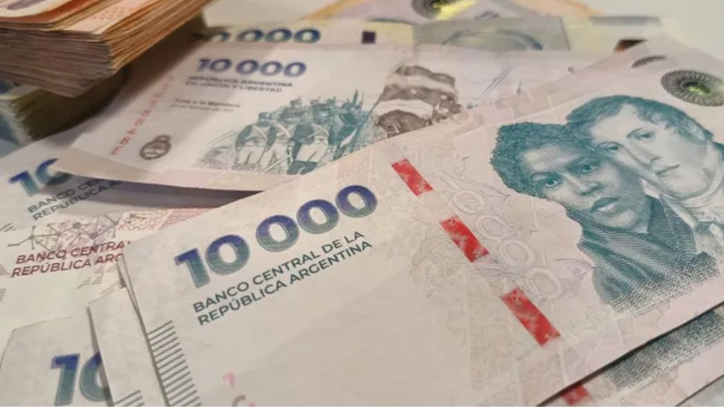 El sistema financiero registró un freno en los préstamos en pesos al sector privado y suba de la mora