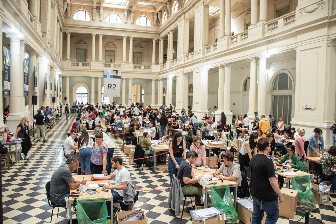 escrutinio definitivo en en Pasaje Dardo Rocha (12).jpg