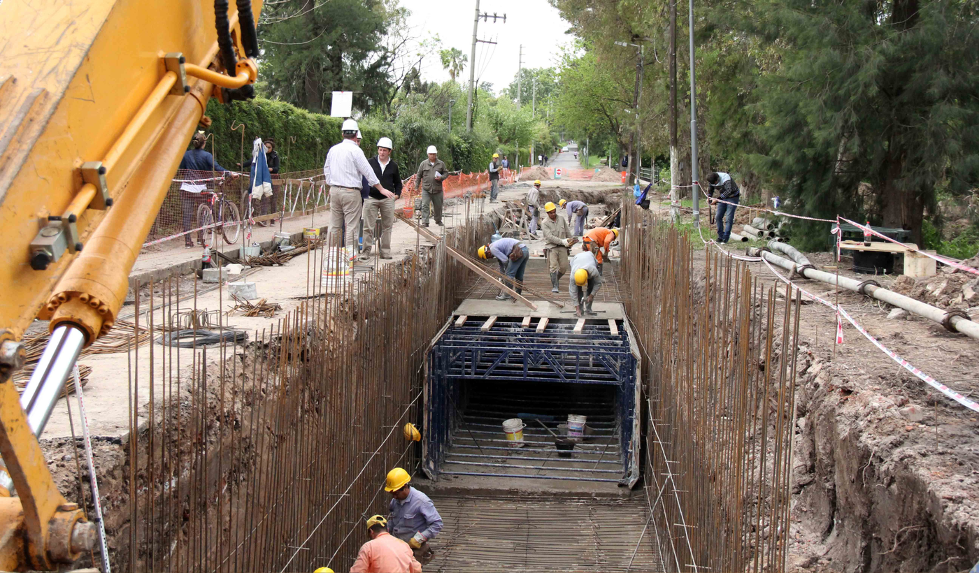 Enhosa obra pública.png