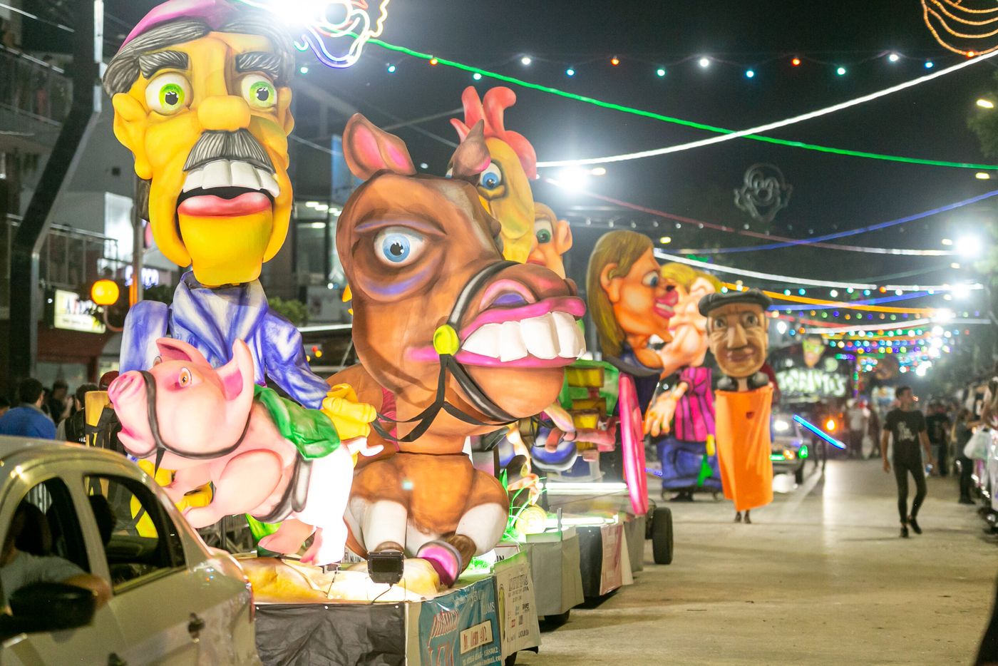 Los carnavales y propuestas gastronómicas motorizaron el movimiento turístico