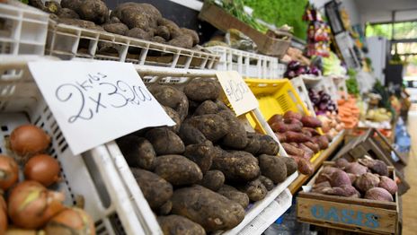 Un relevamiento en comercios de La Plata detectó una suba del 1,7% en la canasta alimentaria Un relevamiento en comercios de La Plata detectó una suba del 1,7% en la canasta alimentaria
