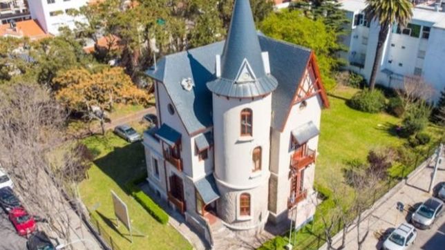 venden una historica casa ideada por dardo rocha y construida por el hijo de benoit