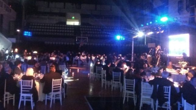 con una cena de gala, gimnasia comenzo los festejos por el 131° aniversario