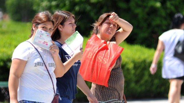 humedo, calido y con nubes: ¿cuando llegan las lluvias a la plata?