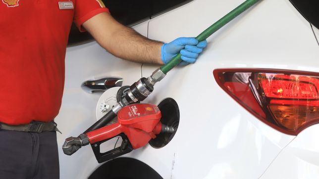 la venta de combustibles cayo casi 10% en septiembre en la plata