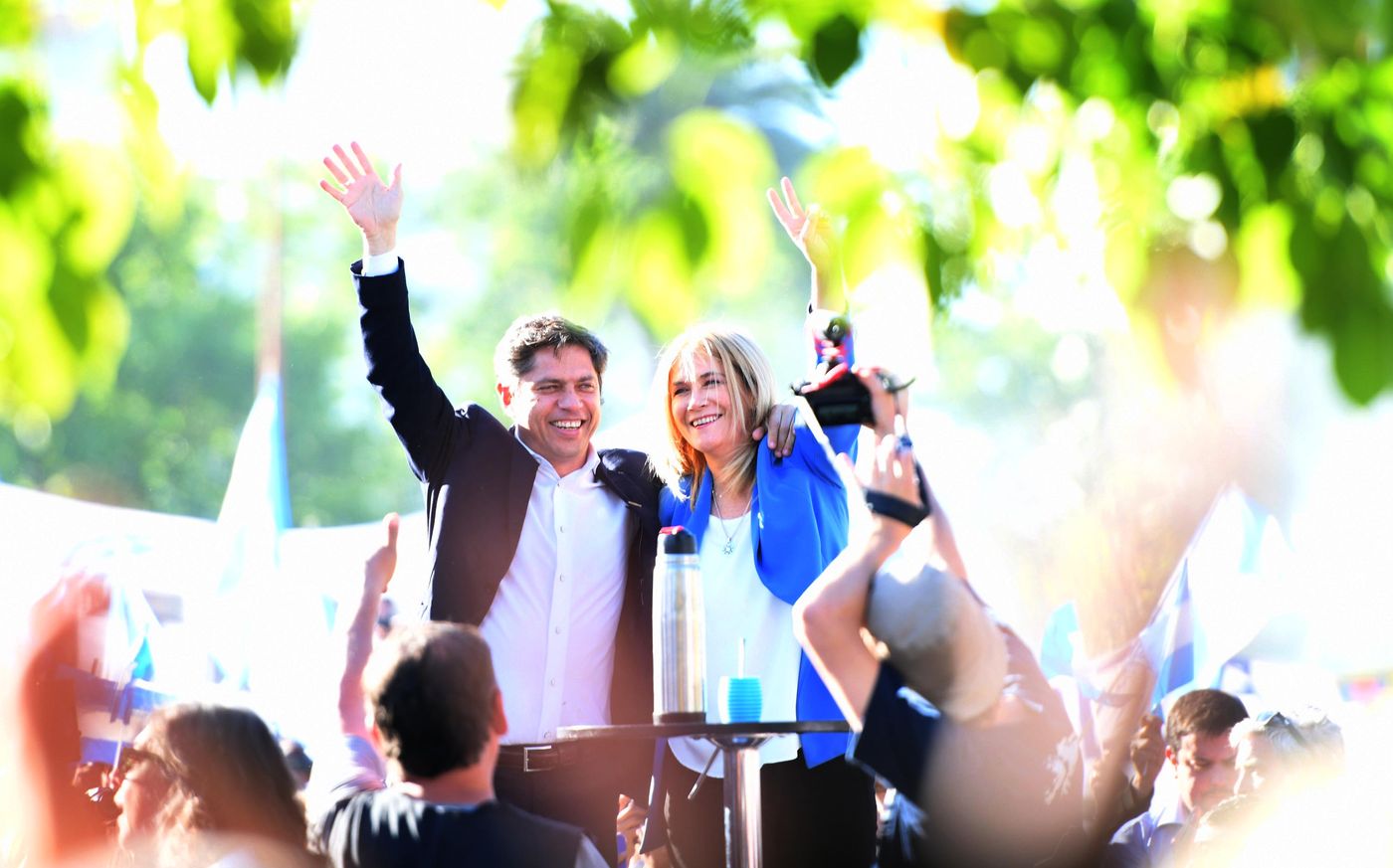 El gobernador Axel Kicillof se diferenció de Javier Milei y lanzó una advertencia a los bonaerenses.