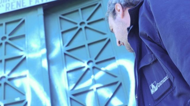 trabajadores de camuzzi en la plata y el resto del pais movilizan por aumento de sueldos