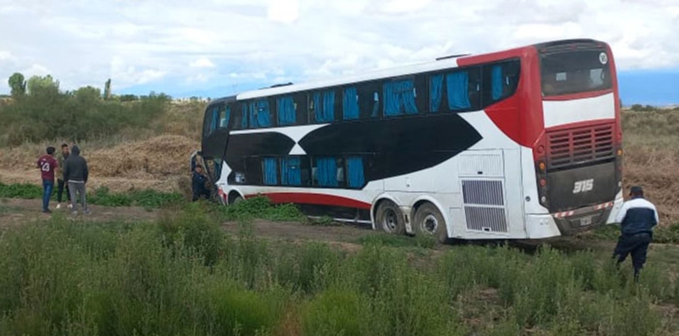 micro - river - mujer muerta - accidente