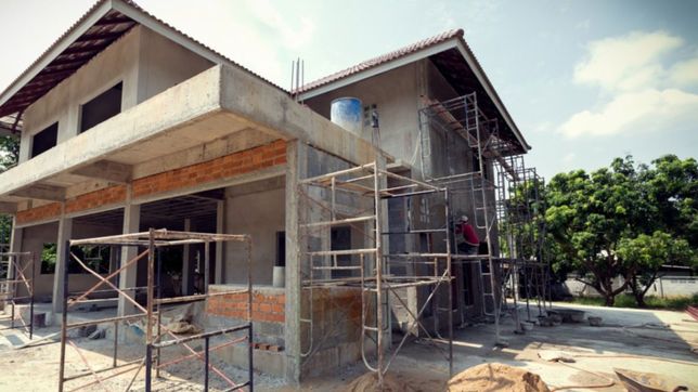 ¿cuales son los materiales que bajaron el precio en la plata y cuales los que mas aumentaron?