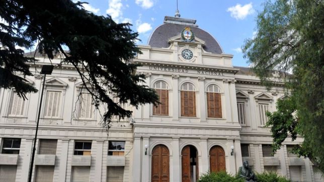 se viene la licenciatura en kinesiologia a la universidad de la plata