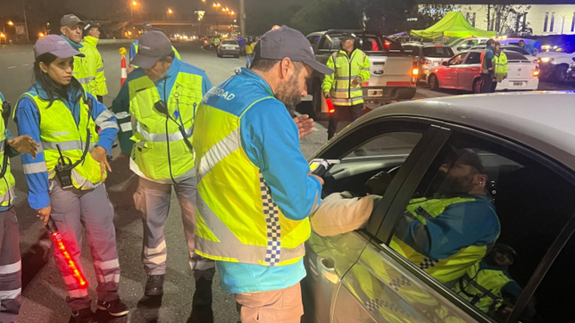 detectaron casi 100 casos de alcoholemia y se conocio la ciudad donde se dio el pico mas alto