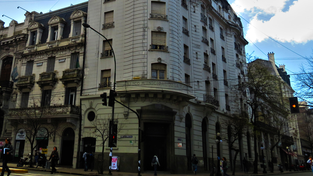 el ex banco municipal vuelve con nuevos creditos para los platenses