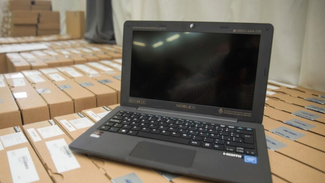 Educación en cuarentena: entregarán notebooks en las escuelas públicas de La Plata