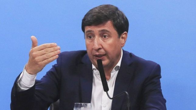 el ministro de desarrollo social daniel arroyo tiene coronavirus