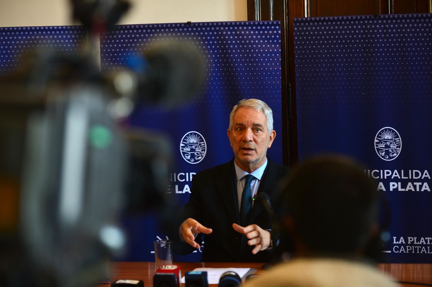 Julio Alak conferencia de prensa restos humanos Cementerio (3).jpeg