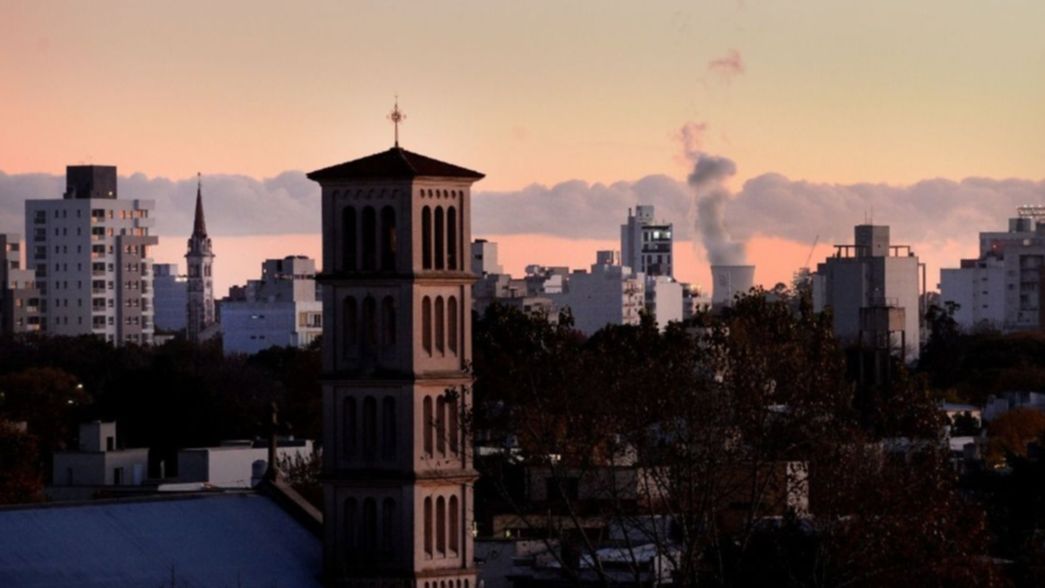 Arranca una semana inestable en La Plata: aumenta la temperatura y vuelven las lluvias