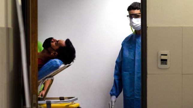 covid en el pais: la cantidad de internados en terapia es la mas baja desde junio de 2020