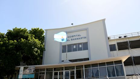 Murió el ciclista que había sufrido un increíble accidente de tránsito en el paso bajo nivel de 1 y 32 Murió el ciclista que había sufrido un increíble accidente de tránsito en el paso bajo nivel de 1 y 32