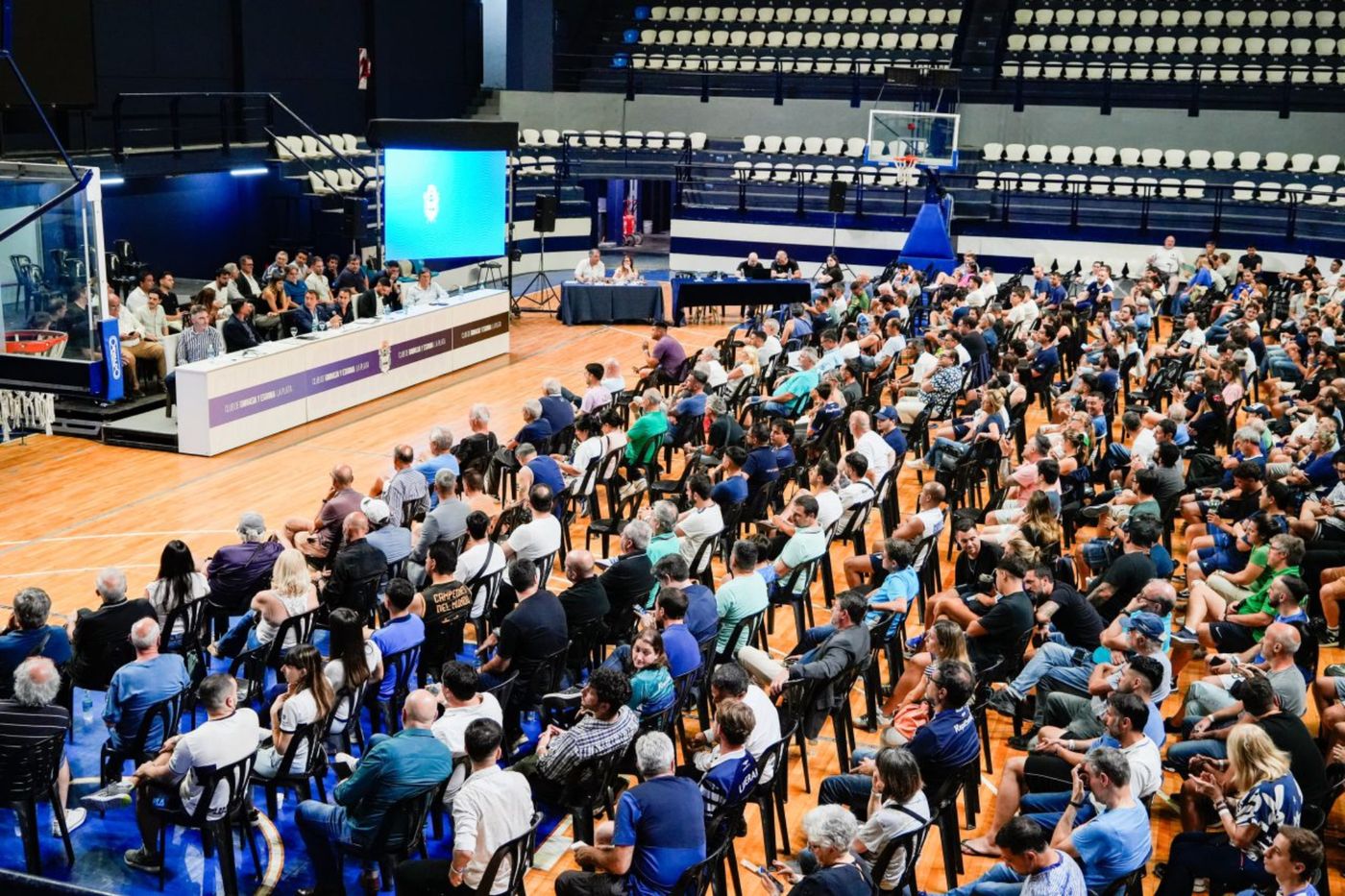 Asamblea Gimnasia Sede.jpg