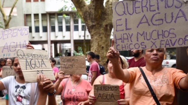 no hay agua: se multiplican los reclamos contra absa en varias partes de la plata