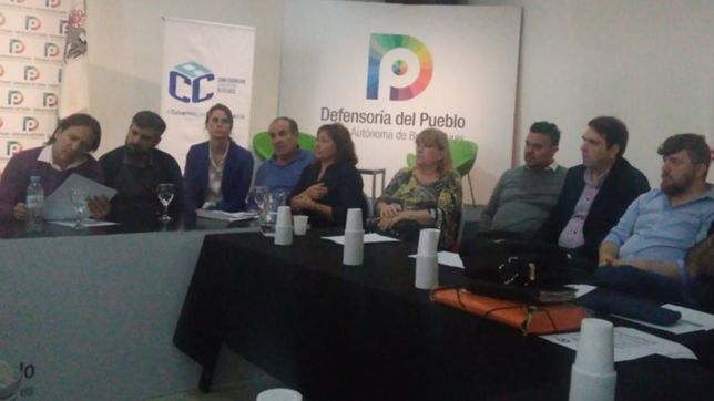 los clubes de barrio de la region trabajan en un proyecto de ley para frenar el tarifazo