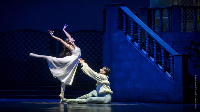 anuncian nuevas funciones gratuitas de romeo y julieta