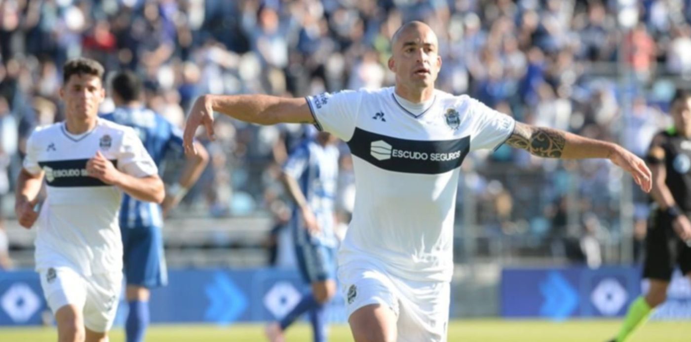 1538856458371.jpeg?scaleY=1&ow=1024&rotate=0&scaleX=1&width=1014&height=507&oh=680&x=5&y=126&&cw=1920&ch=950