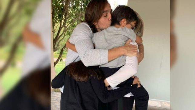 el reencuentro de buzali con piparo y sus hijos tras recibir la domiciliaria